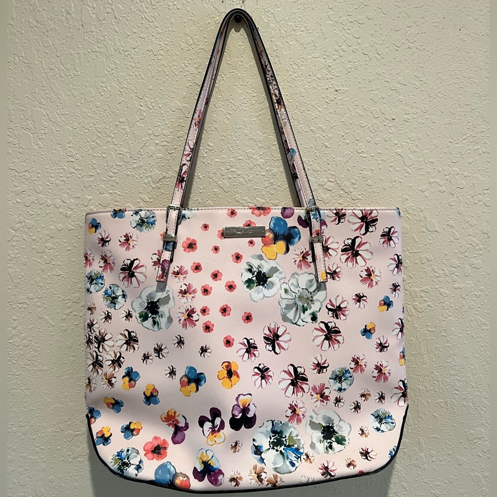 SOLD NINE WEST light pink floral tote handbag 🌸 - Picture 1 of 15